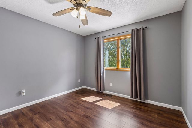 10916 Timberline Drive N, Champlin, MN 55316