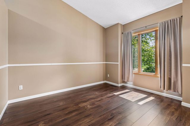 10916 Timberline Drive N, Champlin, MN 55316