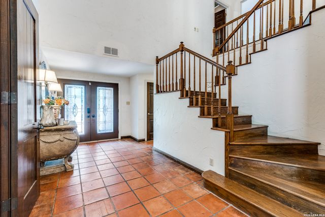 201 chattington ct, San Antonio, TX 78213