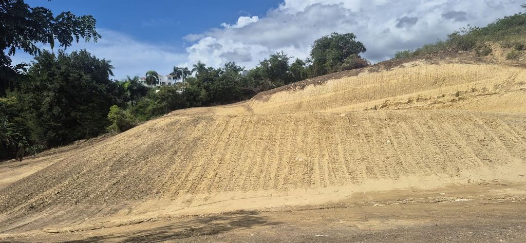 Image 3 of property listing at 152 URB EL MONTE, Ponce, PR 00717