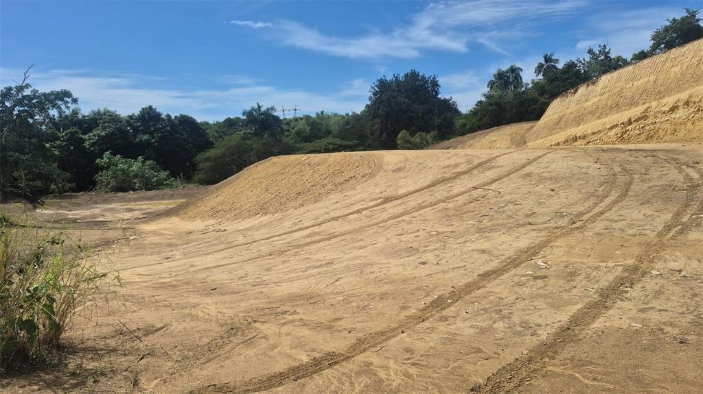 Image 6 of property listing at 152 URB EL MONTE, Ponce, PR 00717