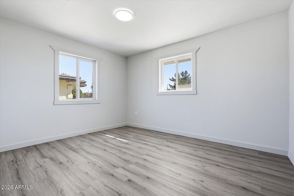 Image 10 of property listing at 2026 E ORANGE Street, Tempe, AZ 85281