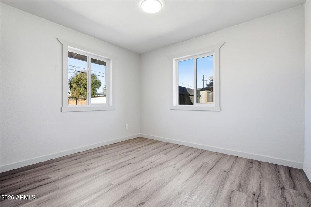 Image 9 of property listing at 2026 E ORANGE Street, Tempe, AZ 85281