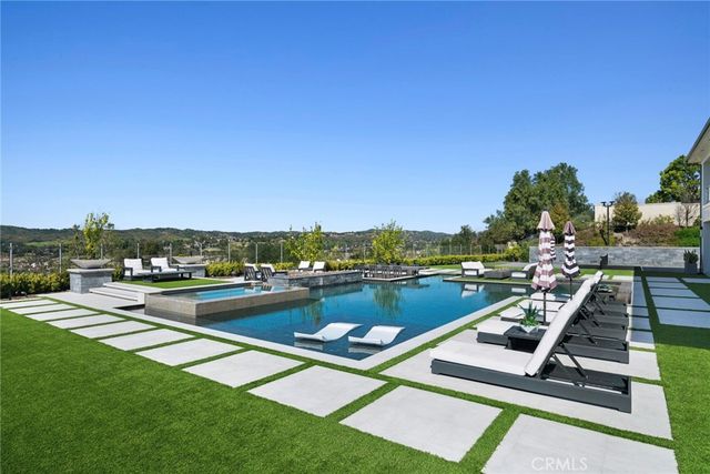 11 Thurston Drive, Coto De Caza, CA 92679