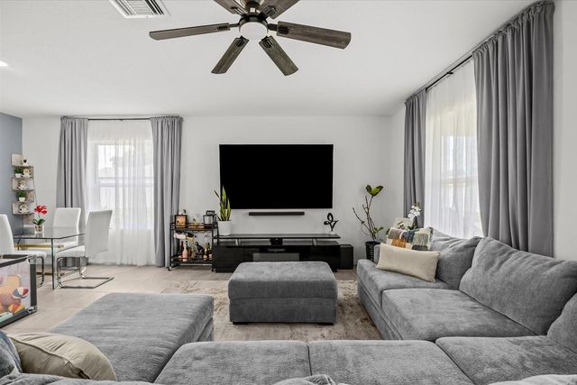837 SW CALIFORNIA Boulevard, Port St. Lucie, Port St Lucie, FL 34953
