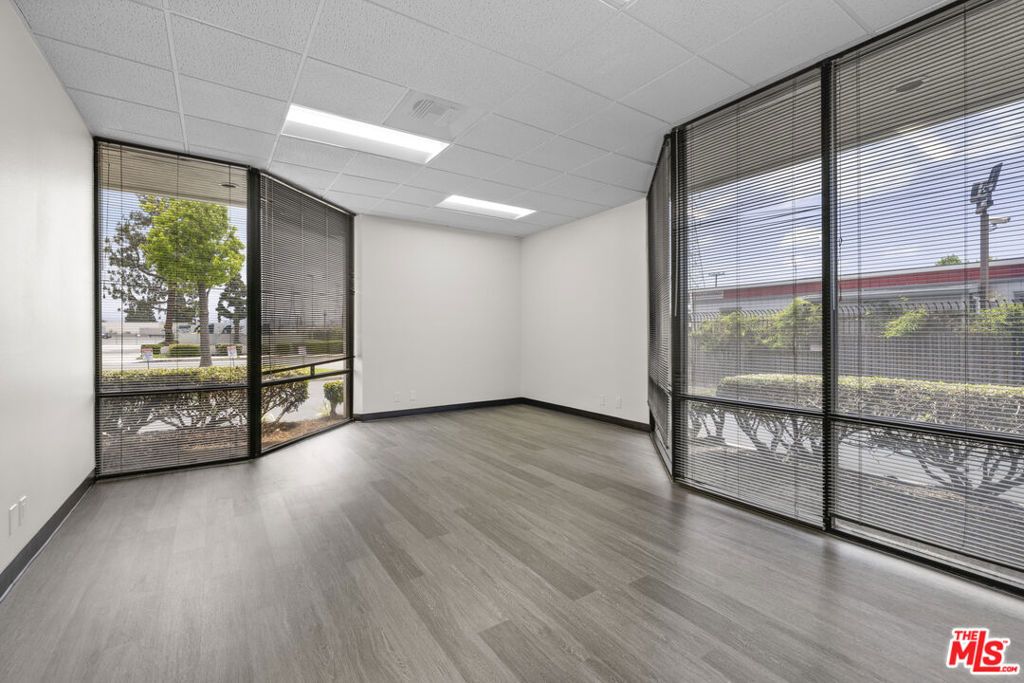 1570 N Batavia Street C3, Orange, CA 92867 — photo 4