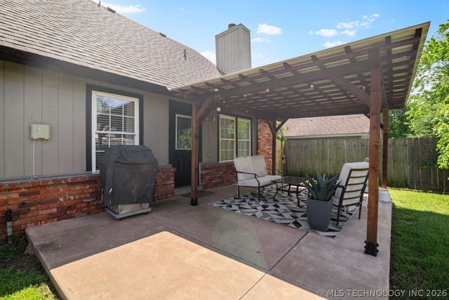 9322 S 66th East Avenue, Tulsa, OK 74133