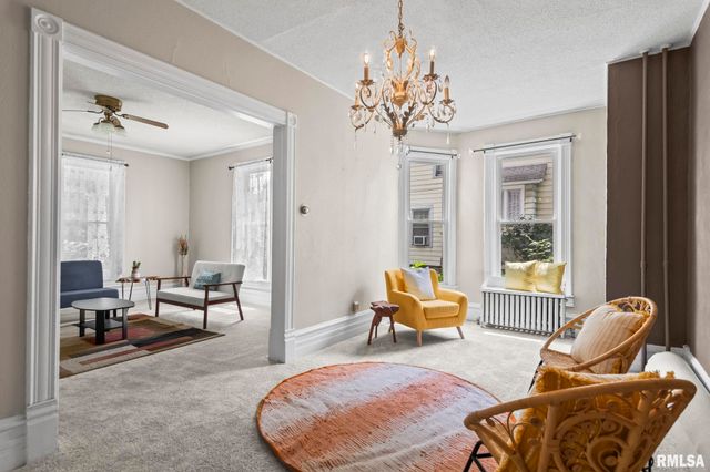 125 WESTMINSTER Street, Jacksonville, IL 62650