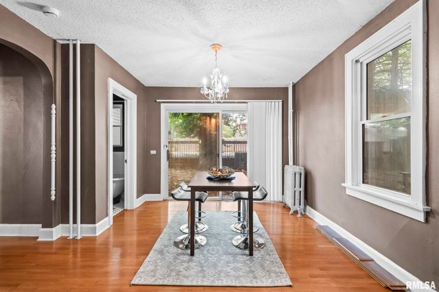 125 WESTMINSTER Street, Jacksonville, IL 62650