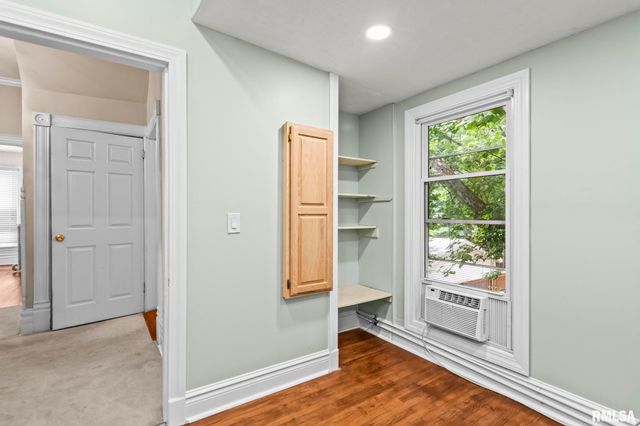 125 WESTMINSTER Street, Jacksonville, IL 62650