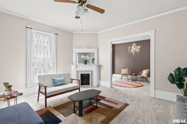 125 WESTMINSTER Street, Jacksonville, IL 62650