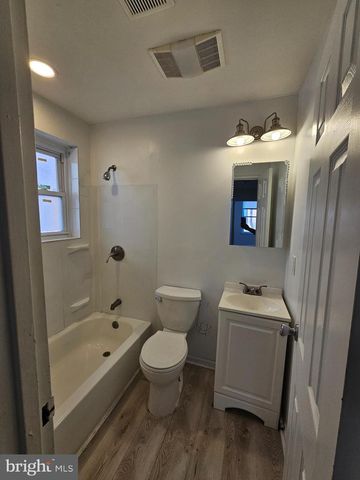 2539 N NATRONA ST, Philadelphia, PA 19132