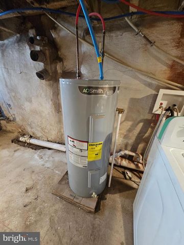 2539 N NATRONA ST, Philadelphia, PA 19132