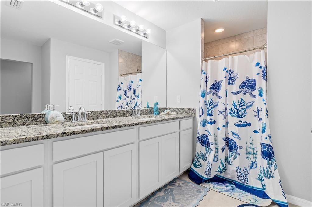 Image 18 of property listing at Address unavailable.