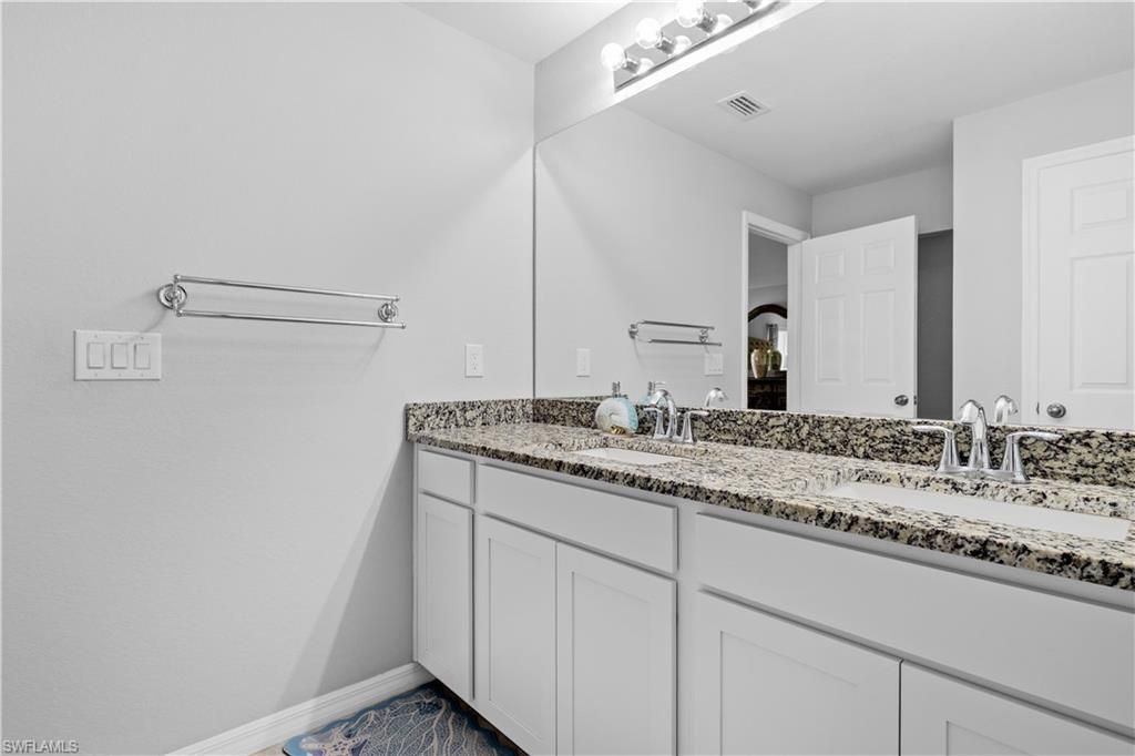 Image 20 of property listing at Address unavailable.