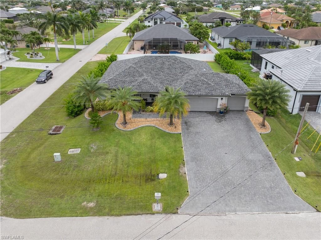 Image 35 of property listing at Address unavailable.