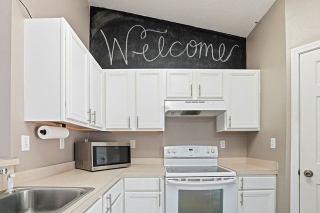 209 Cabana Way, Crestview, FL 32536