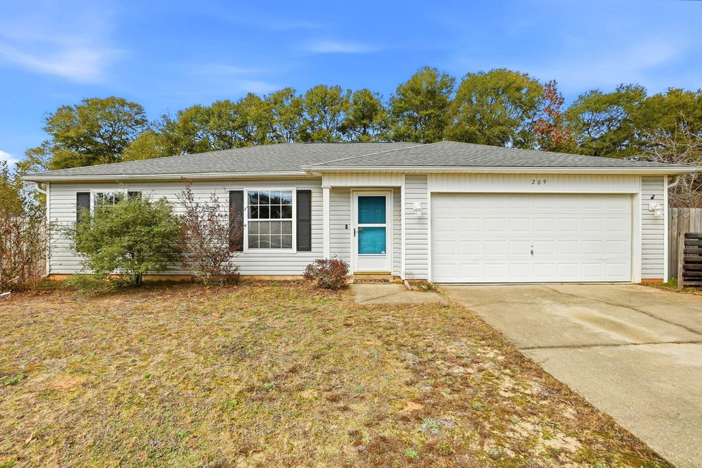 209 Cabana Way, Crestview, FL 32536