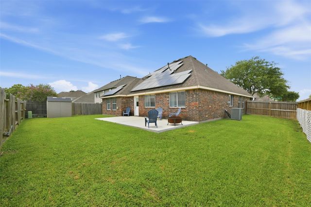 2002 Water Oak Drive, Pearland, TX 77581