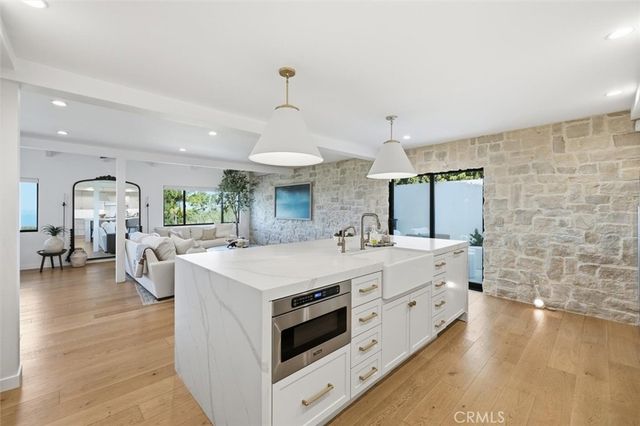 1016 Via Romero, Palos Verdes Estates, CA 90274