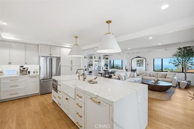 1016 Via Romero, Palos Verdes Estates, CA 90274