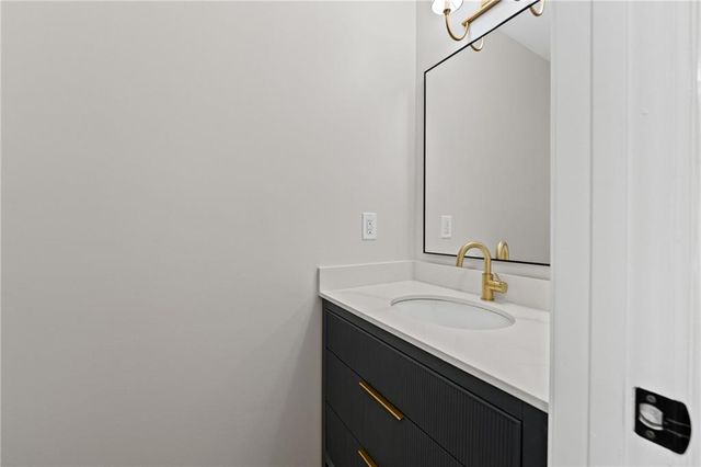 386 Creek Manor Way, Suwanee, GA 30024