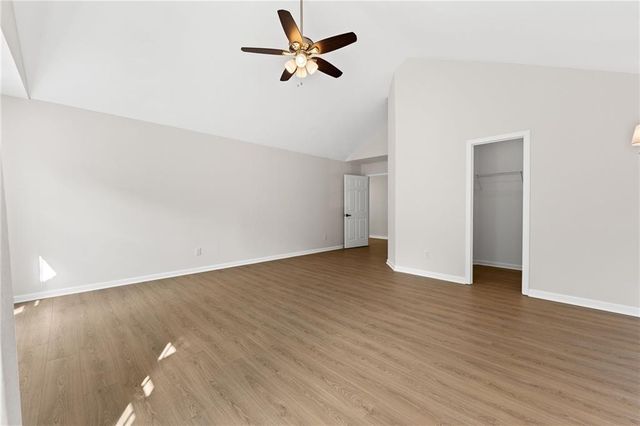 386 Creek Manor Way, Suwanee, GA 30024