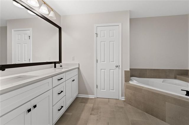 386 Creek Manor Way, Suwanee, GA 30024