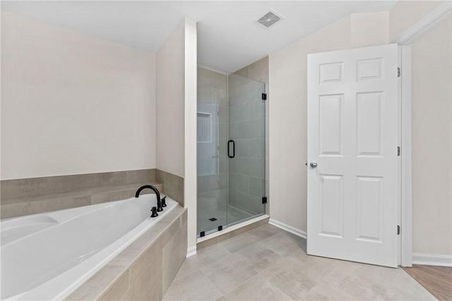 386 Creek Manor Way, Suwanee, GA 30024
