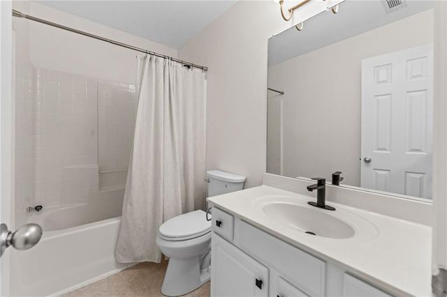 386 Creek Manor Way, Suwanee, GA 30024