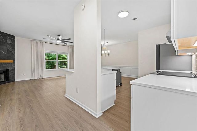 386 Creek Manor Way, Suwanee, GA 30024