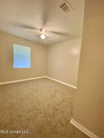 4316 Knowlcrest Drive, Moss Point, MS 39562