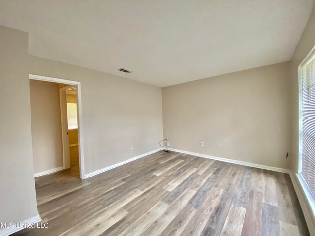 4316 Knowlcrest Drive, Moss Point, MS 39562