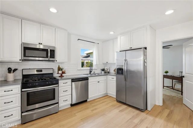 223 Chestnut Avenue, Los Angeles, CA 90042