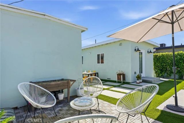 223 Chestnut Avenue, Los Angeles, CA 90042