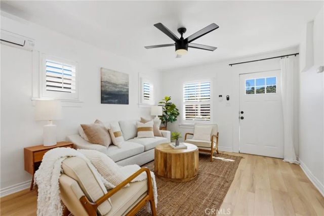 223 Chestnut Avenue, Los Angeles, CA 90042