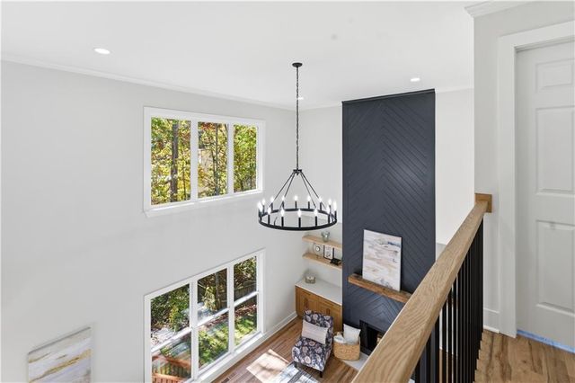 435 Lake Point Trace, Canton, GA 30114