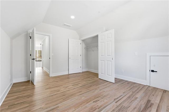 435 Lake Point Trace, Canton, GA 30114