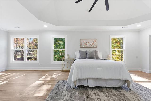 435 Lake Point Trace, Canton, GA 30114