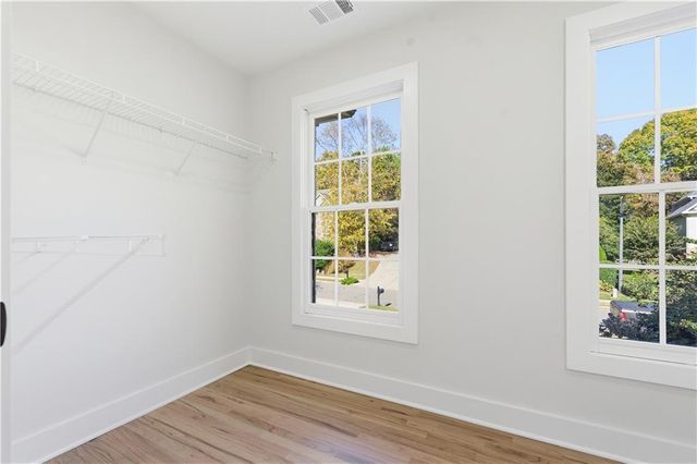 435 Lake Point Trace, Canton, GA 30114