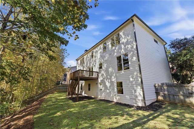 435 Lake Point Trace, Canton, GA 30114