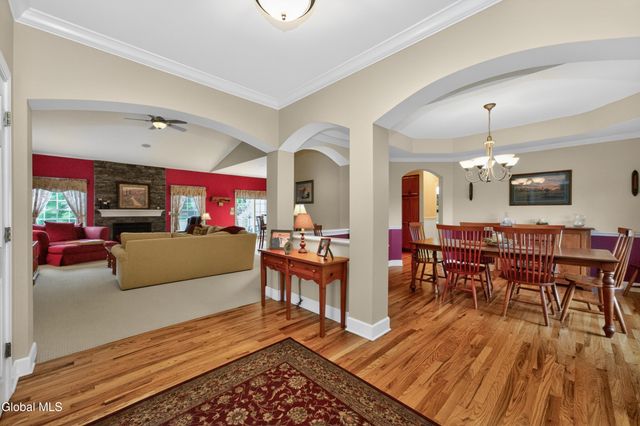 19 Addison Way, Clifton Park, NY 12148