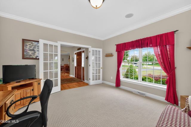 19 Addison Way, Clifton Park, NY 12148