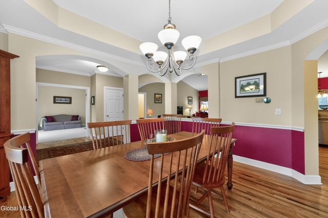 19 Addison Way, Clifton Park, NY 12148