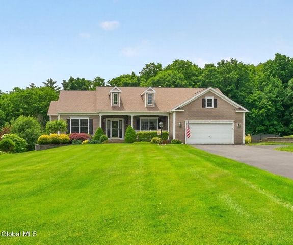 19 Addison Way, Clifton Park, NY 12148