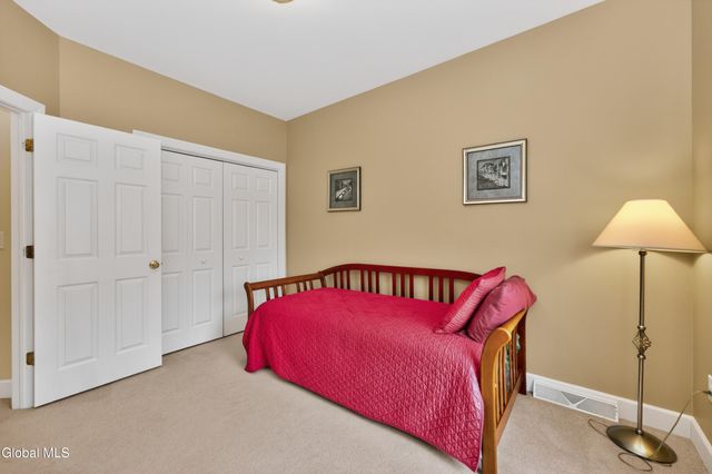 19 Addison Way, Clifton Park, NY 12148