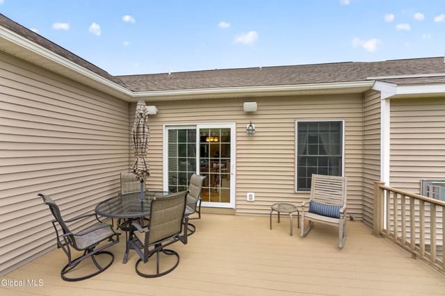 19 Addison Way, Clifton Park, NY 12148