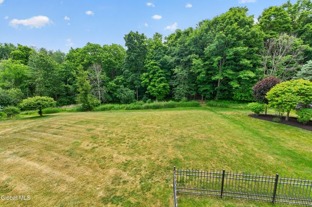 19 Addison Way, Clifton Park, NY 12148