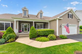 19 Addison Way, Clifton Park, NY 12148