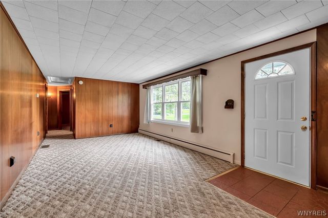 4906 Meyer Road, Pendleton, NY 14120